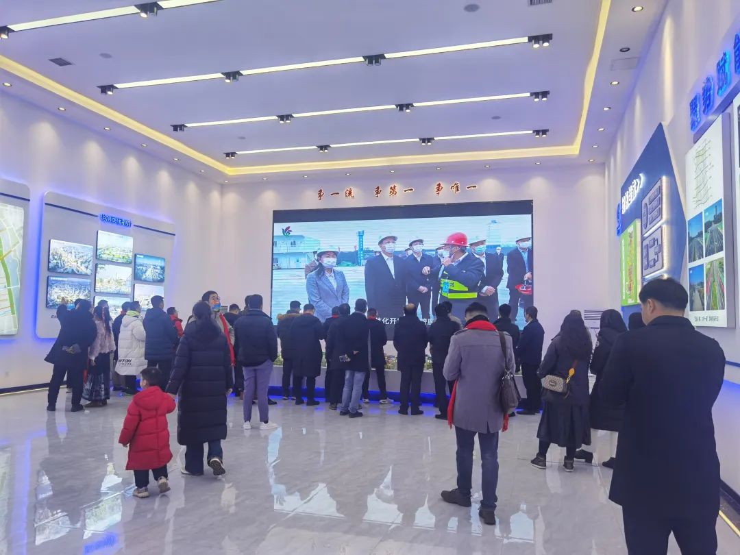 1ad71f425ed24aa4fe1bedae6a7b58c1.jpg 图片2.jpg